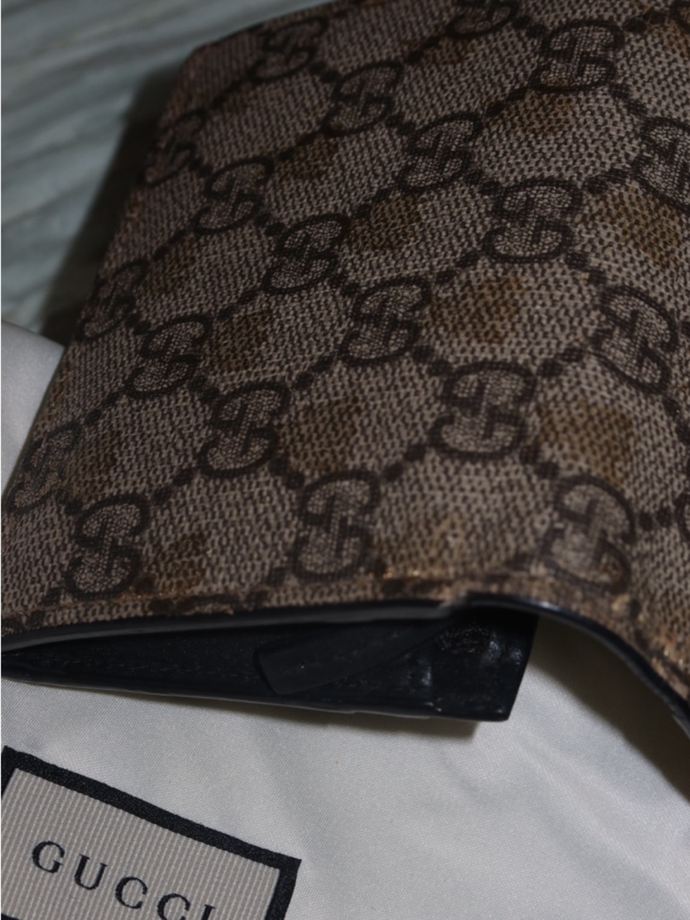 Gucci Animalier Bee GG Monogram Wallet - Picture 13 of 16
